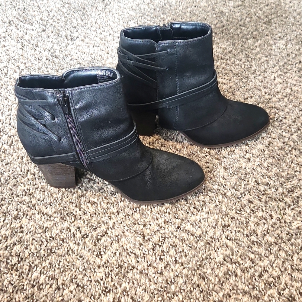 Womens Booties